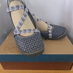 JBU Gray Mary Jane Flats with Pink & White Floral Straps